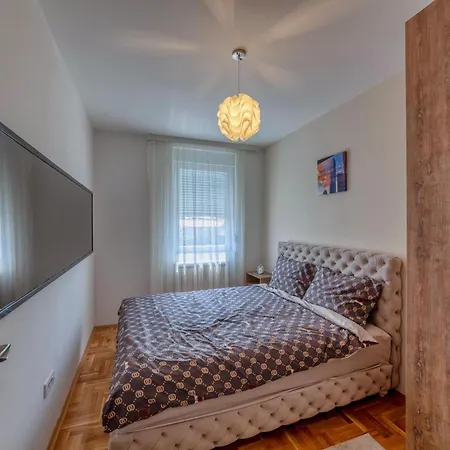 Apartment Maker M *