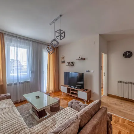 Apartment Maker M *